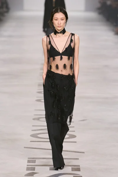 Look 67